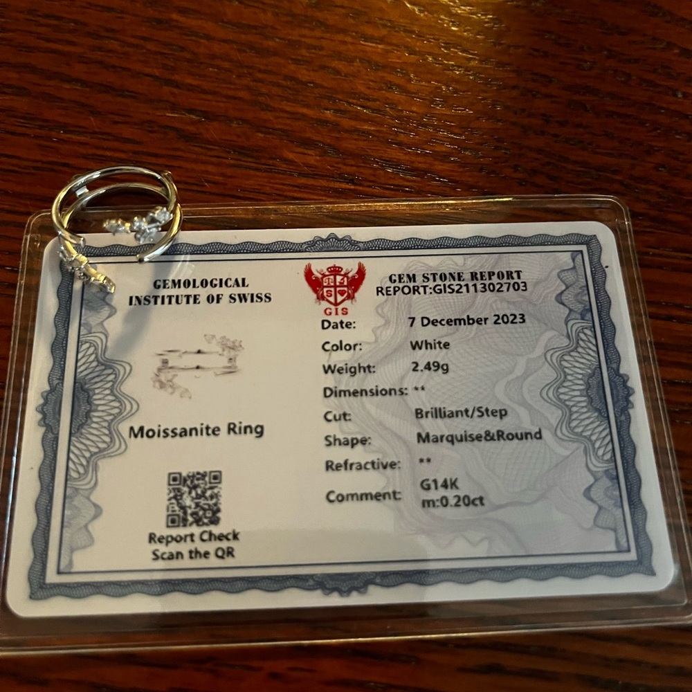 14 k white gold 1 carat oval diamond and Ring enhancer in Beautiful Moissanite! - Picture 2 of 13